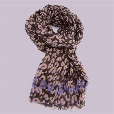 louis vuitton scarf leopard print.